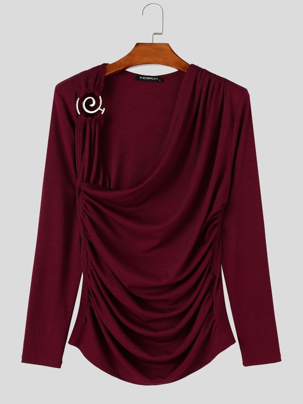 Men's Clean Fit Cocktail Party Metal Ring Accent Draped Ruched Muscle Fit Long Sleeve Asymmetric Neck T-shirt SKUL83113