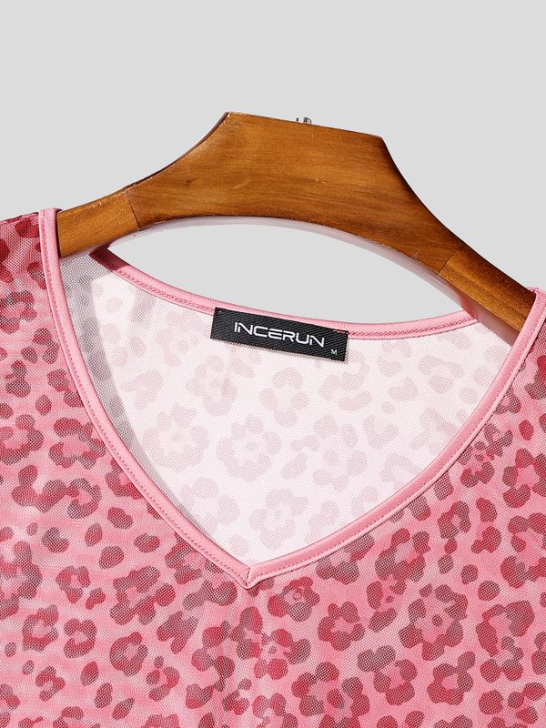 Men's Sexy Resort Leopard Print Contrast Trim V-Neck Tank SKUL73710