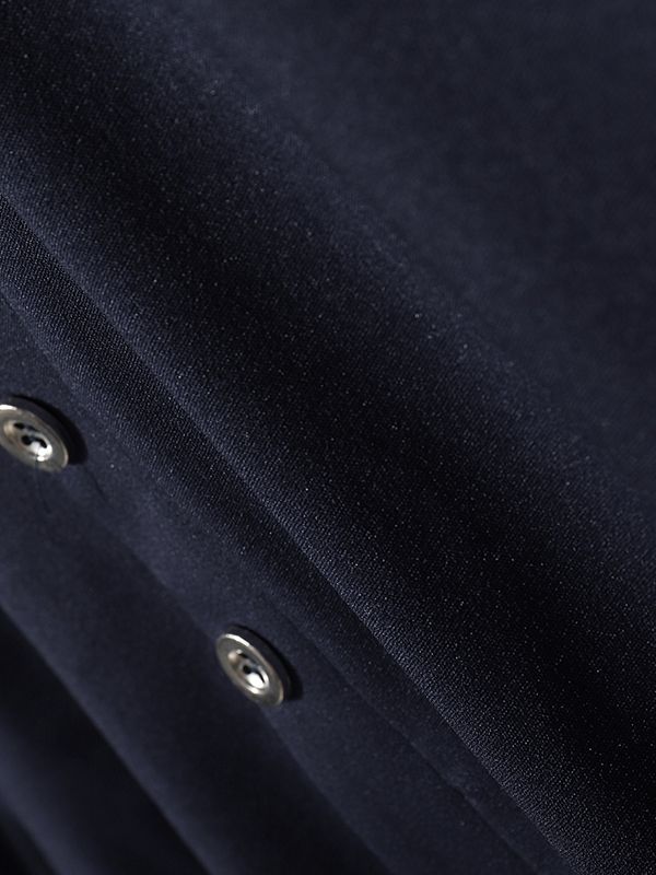 Men's Sheer Mesh Patchwork Long Hem Long Sleeve T-shirt SKUL43783