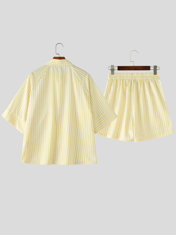 Men's Vacation Casual Lightweight Vertical Striped Two Pieces Outfit SKUL63012