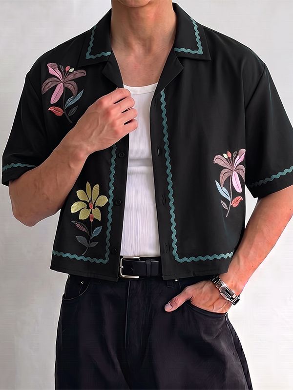 Men's Retro Floral Print Wavy Trim Cropped Camp Collar Shirt SKUL74582
